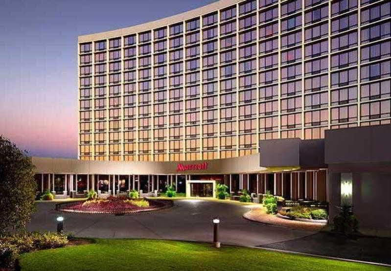 Chicago Marriott Hotel 3*